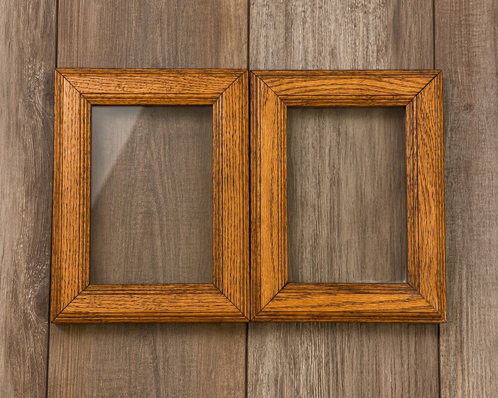 1980’s Handmade Vintage Solid Quartersawn Oak Frame  6 1/4 x 9 1/4 in stained